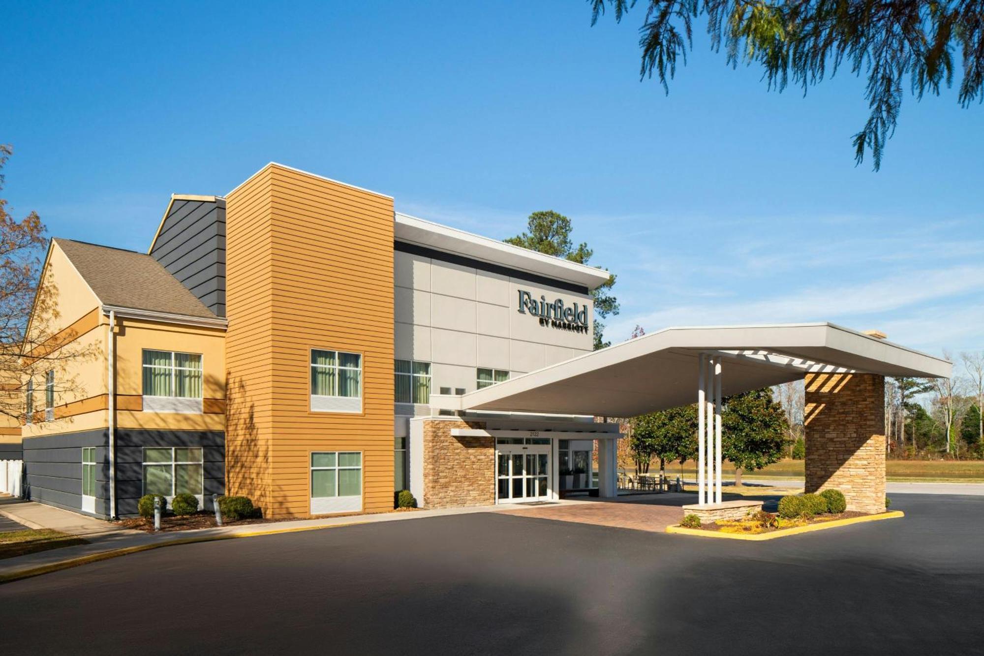 Fairfield Inn & Suites By Marriott Chesapeake Suffolk Exterior foto